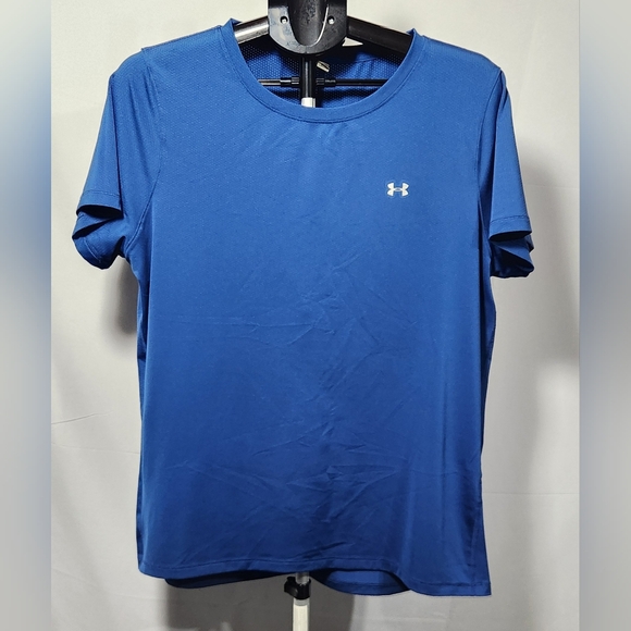 Under Armour Other - 🌸 3/$25 🌸 Under Armour Blue Short Sleeve Athletic Tee-Size XL